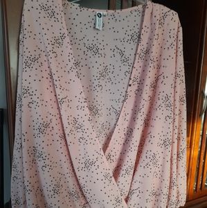 Very conftortable european creation wear to special occasions or day to day